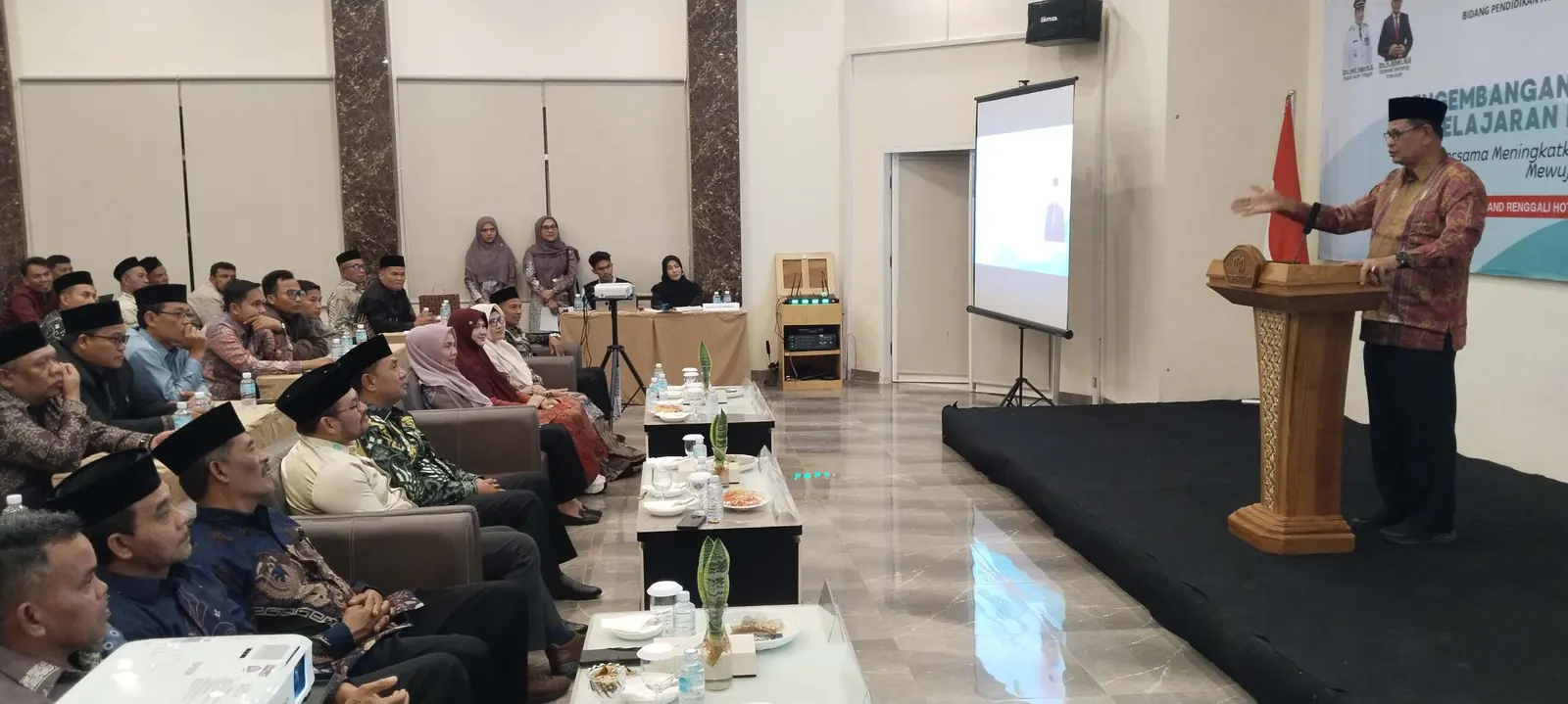 Lokakarya pengembangan kompetensi